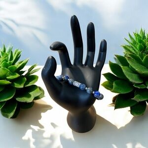 Elegant Lapis Lazuli stretch Beaded Bracelet